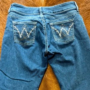 Wrangler Women’s Jeans with pink stitching